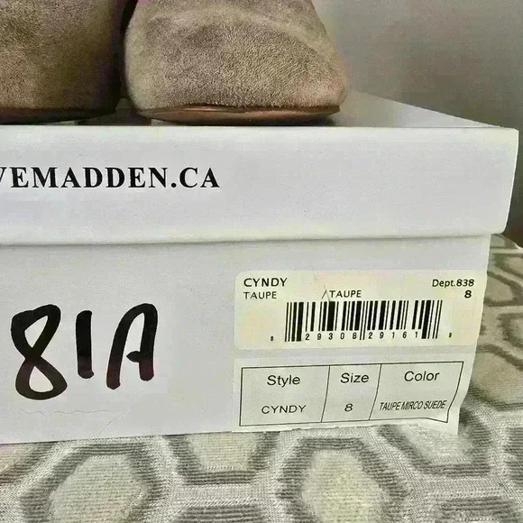 STEVE MADDEN CINDY suede  booties - Picture 9 of 9